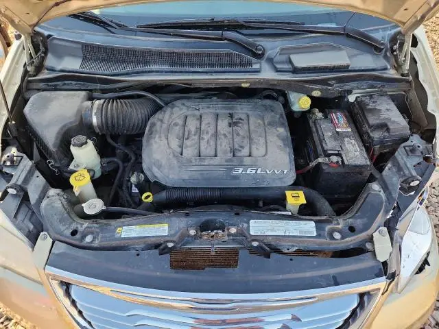 2011 CHRYSLER TOWN & COUNTRY TOURING  