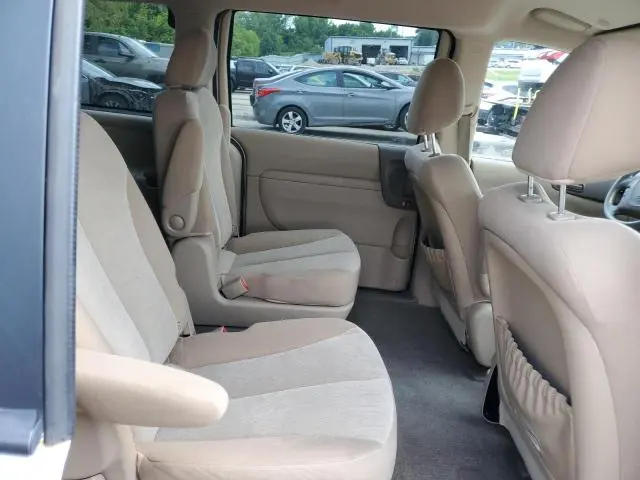 2012 KIA SEDONA LX  