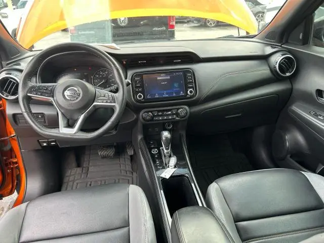 2021 NISSAN KICKS SR  