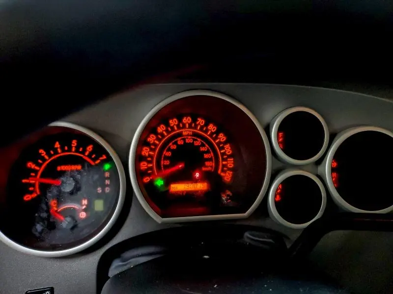 2011 TOYOTA TUNDRA CREWMAX SR5  