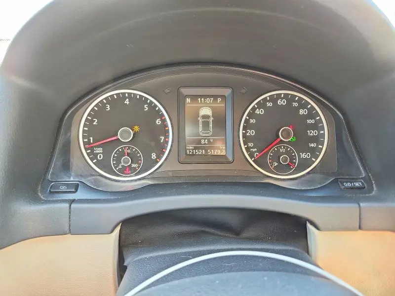 2012 VOLKSWAGEN TIGUAN S  