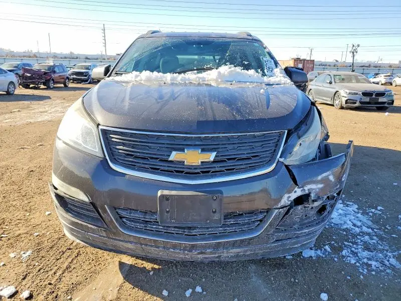 2014 CHEVROLET TRAVERSE LS  
