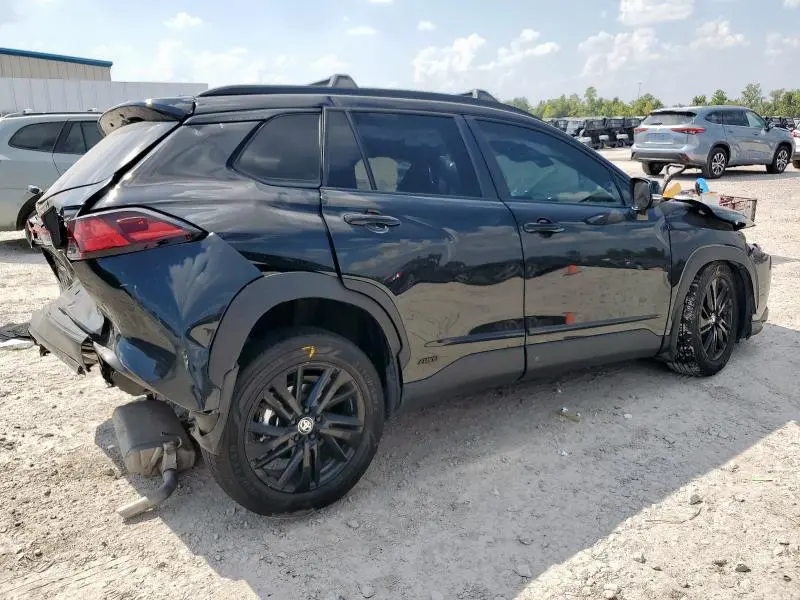 2024 TOYOTA COROLLA CROSS SE  