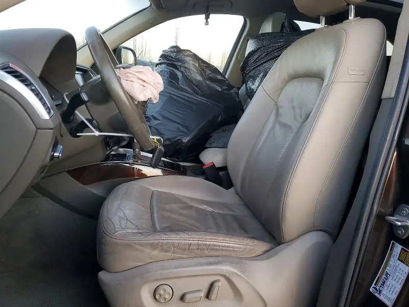 2011 AUDI Q5 PREMIUM PLUS  