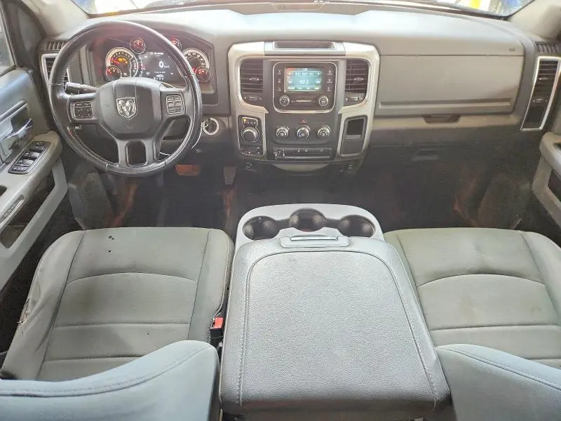 2018 RAM 1500 SLT  