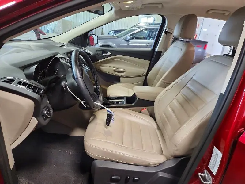 2017 FORD ESCAPE TITANIUM  