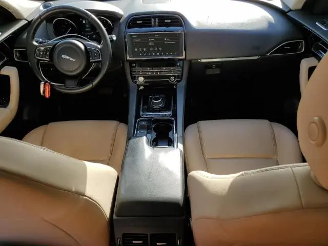 2020 JAGUAR F-PACE PREMIUM  