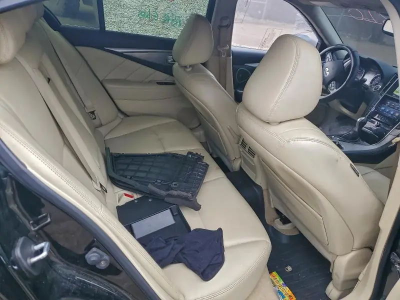 2014 INFINITI Q50 BASE  