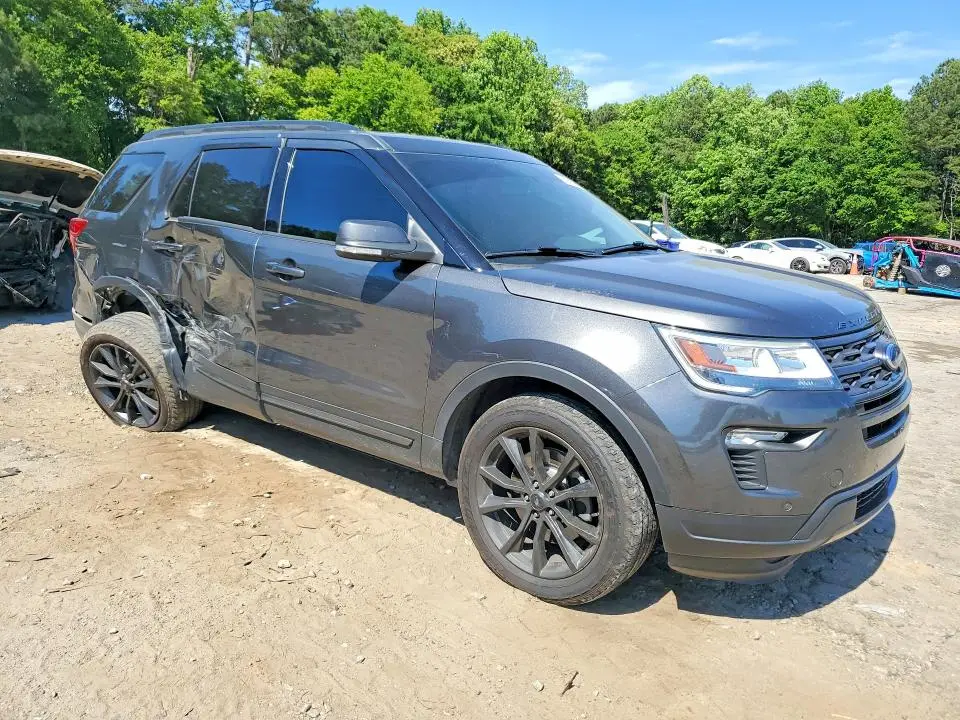 2018 FORD EXPLORER XLT  