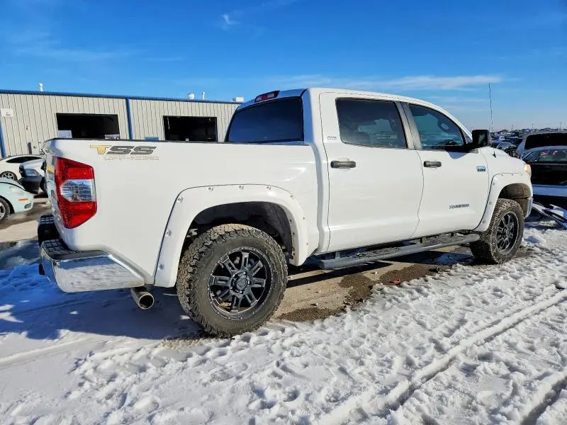 2014 TOYOTA TUNDRA CREWMAX SR5  