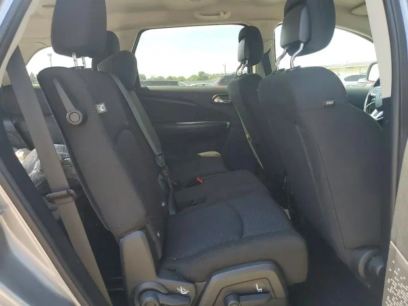 2019 DODGE JOURNEY SE  