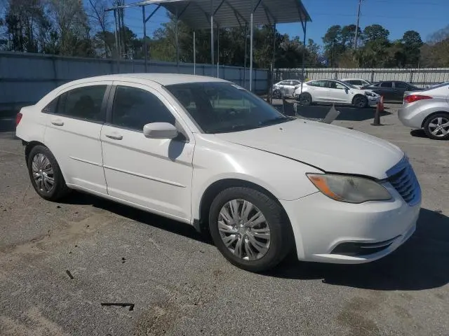 2011 CHRYSLER 200 LX  