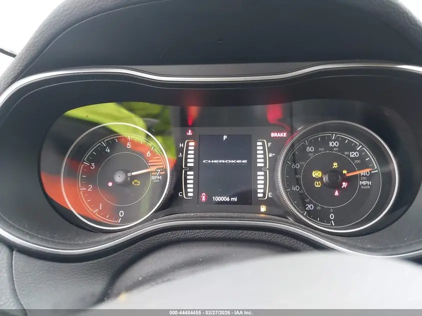 2020 JEEP CHEROKEE LATITUDE FWD