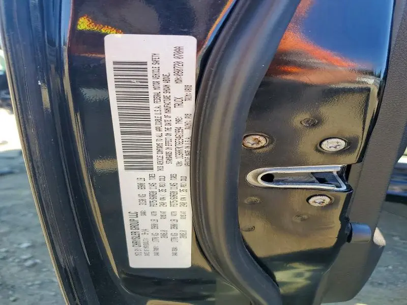2014 RAM 1500 ST  