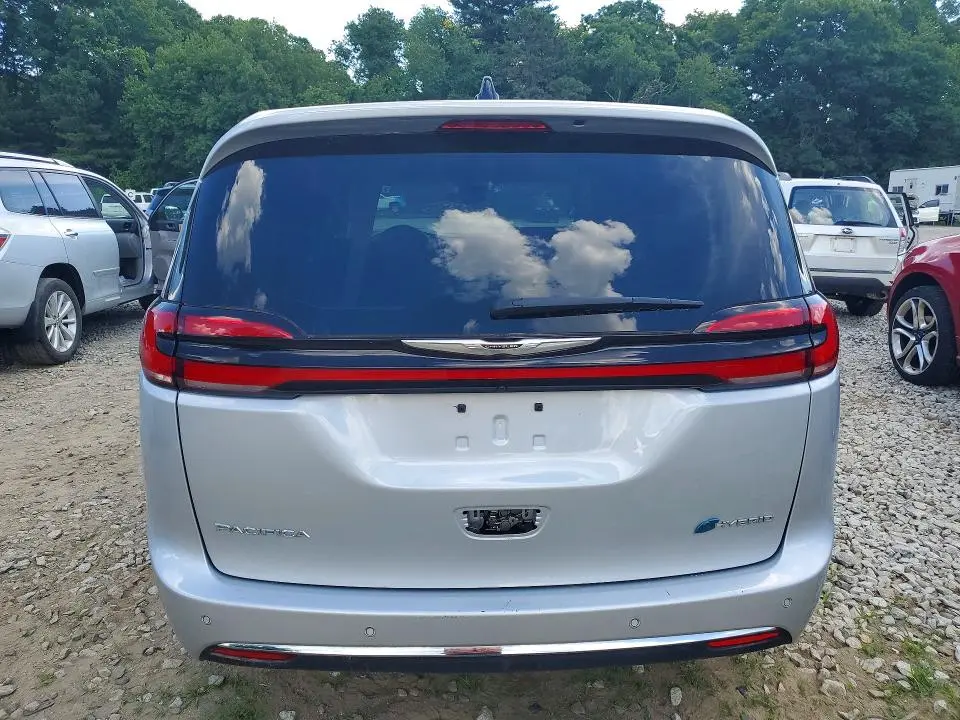 2024 CHRYSLER PACIFICA HYBRID SELECT  