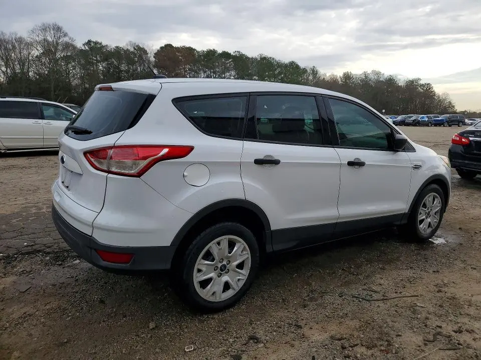 2016 FORD ESCAPE S  