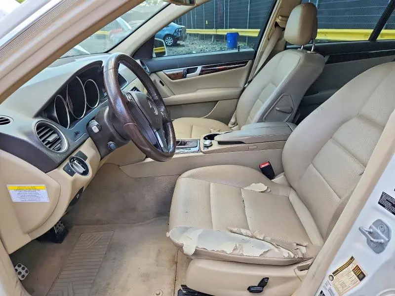 2013 MERCEDES-BENZ C 250  