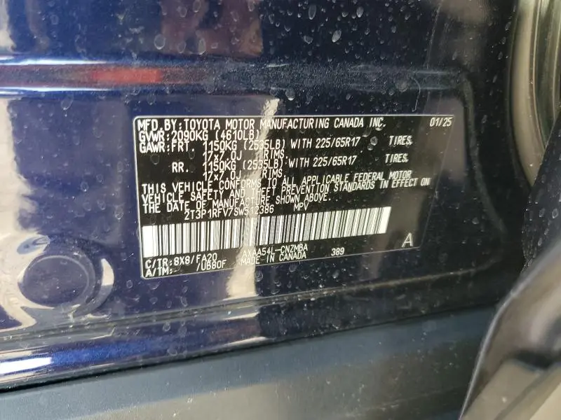 2025 TOYOTA RAV4 XLE  