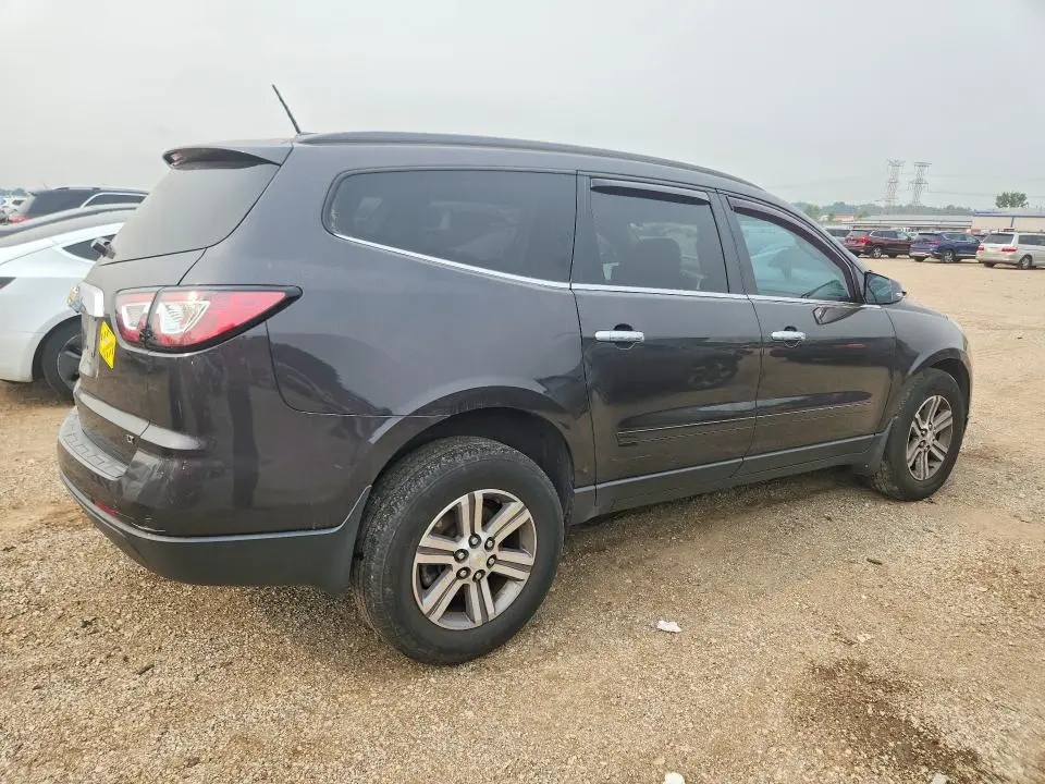 2017 CHEVROLET TRAVERSE LT  
