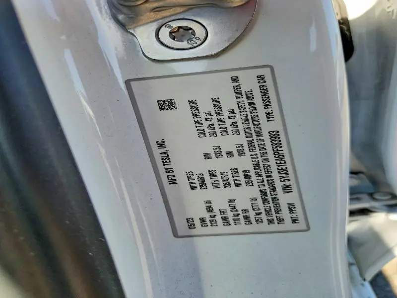 2023 TESLA MODEL 3   