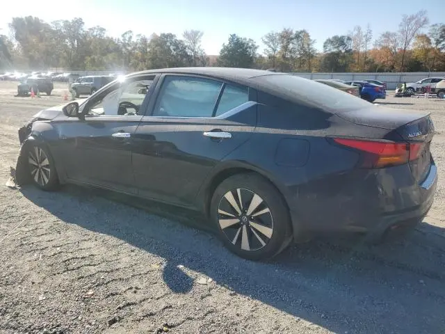 2021 NISSAN ALTIMA SV  