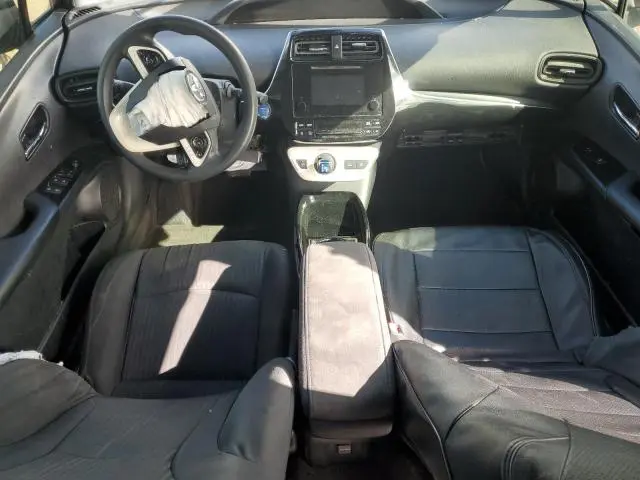 2017 TOYOTA PRIUS   