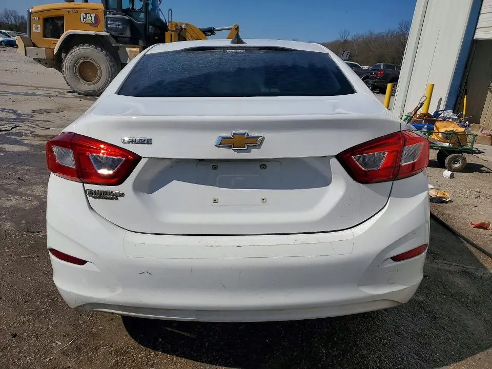 2017 CHEVROLET CRUZE LS  