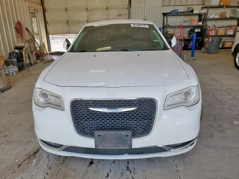 2015 CHRYSLER 300 LIMITED  