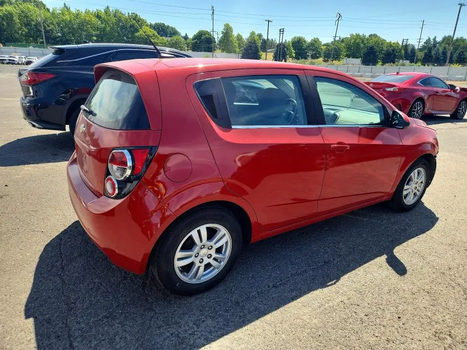 2013 CHEVROLET SONIC LT  