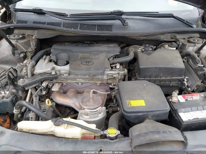 2014 TOYOTA CAMRY LE