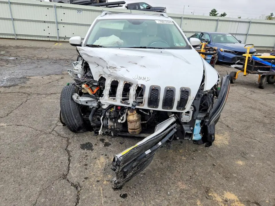 2015 JEEP CHEROKEE LIMITED  