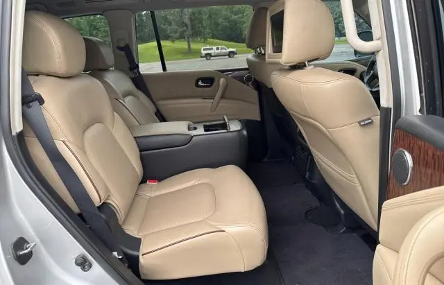 2021 INFINITI QX80 LUXE  
