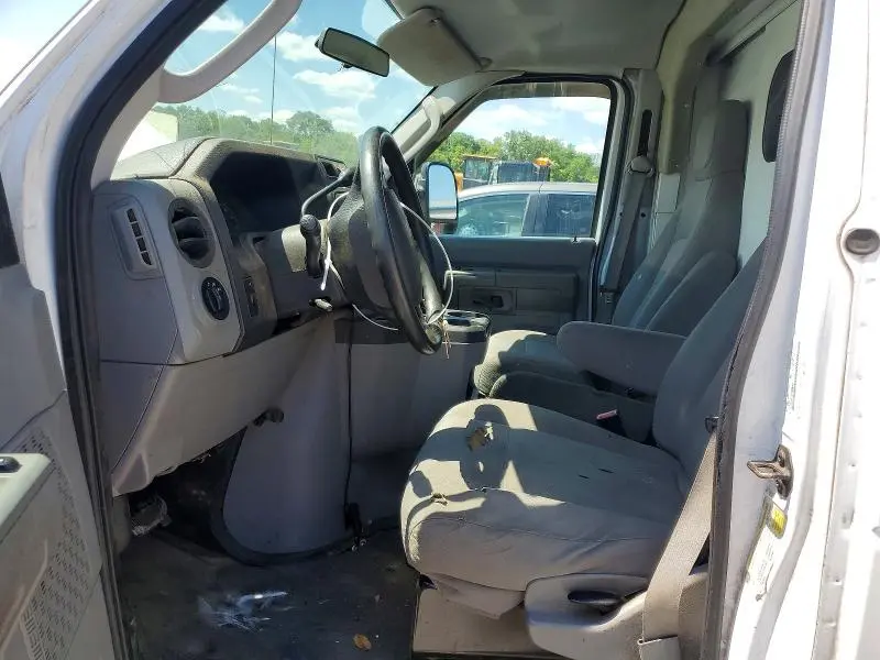 2011 FORD ECONOLINE E350 SUPER DUTY CUTAWAY VAN  