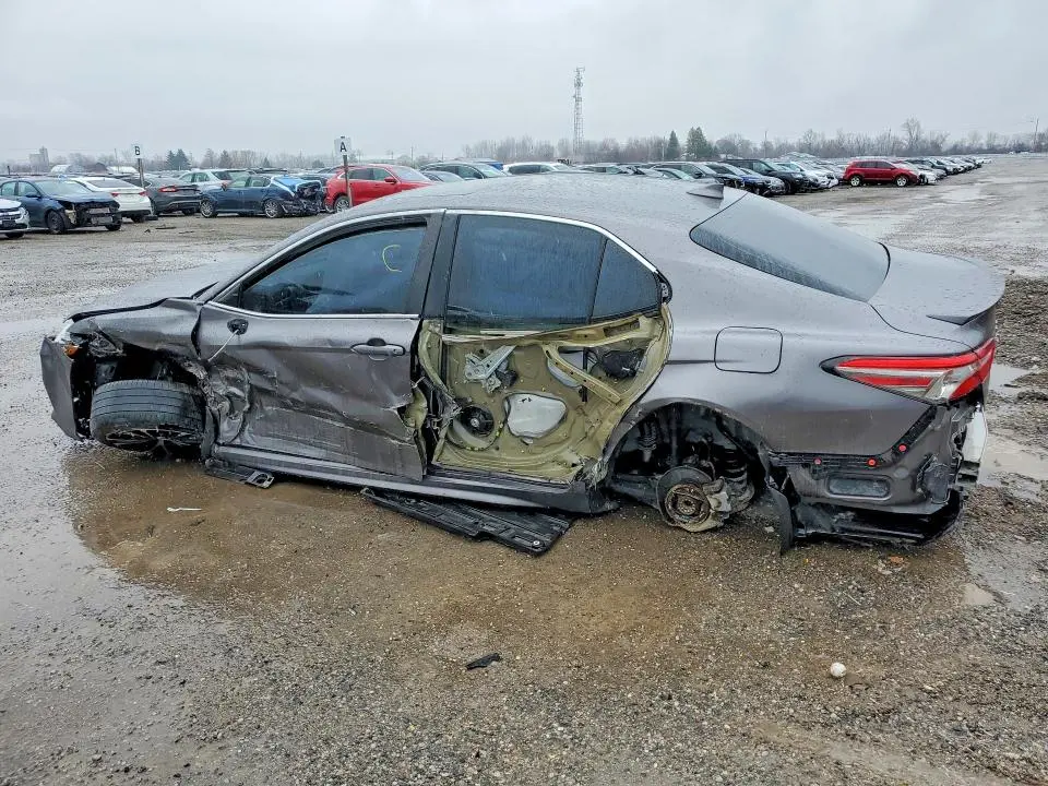 2019 TOYOTA CAMRY L  