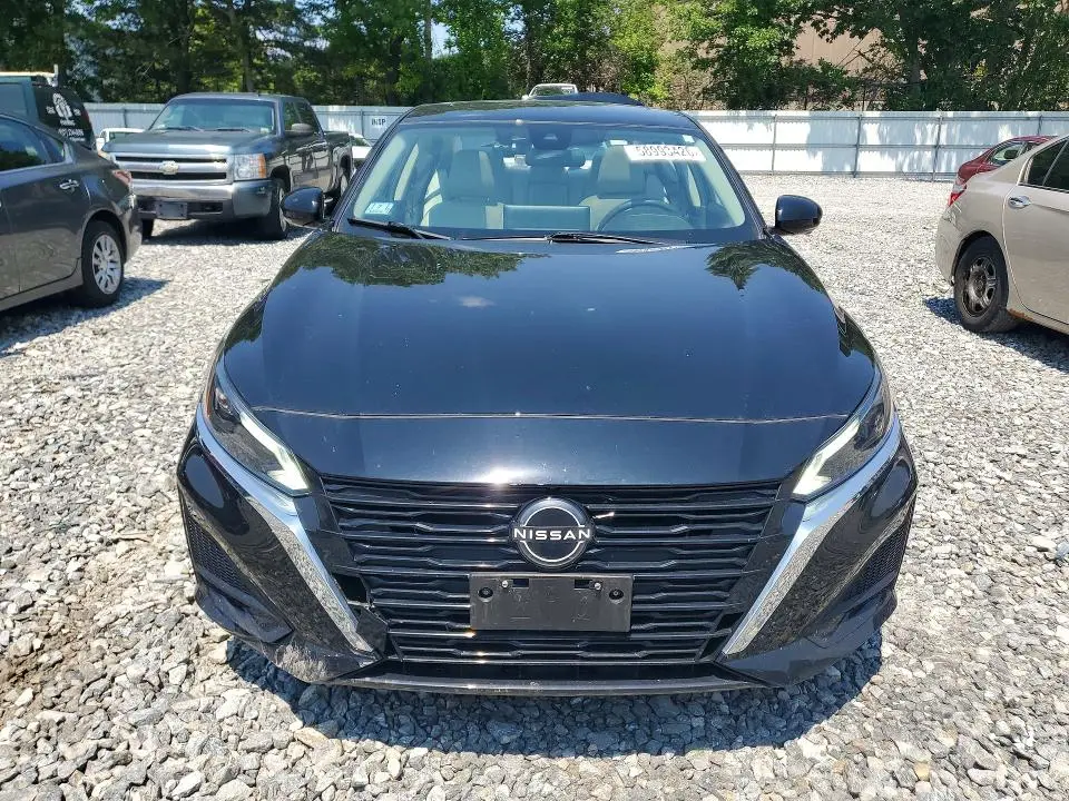 2024 NISSAN ALTIMA SL  