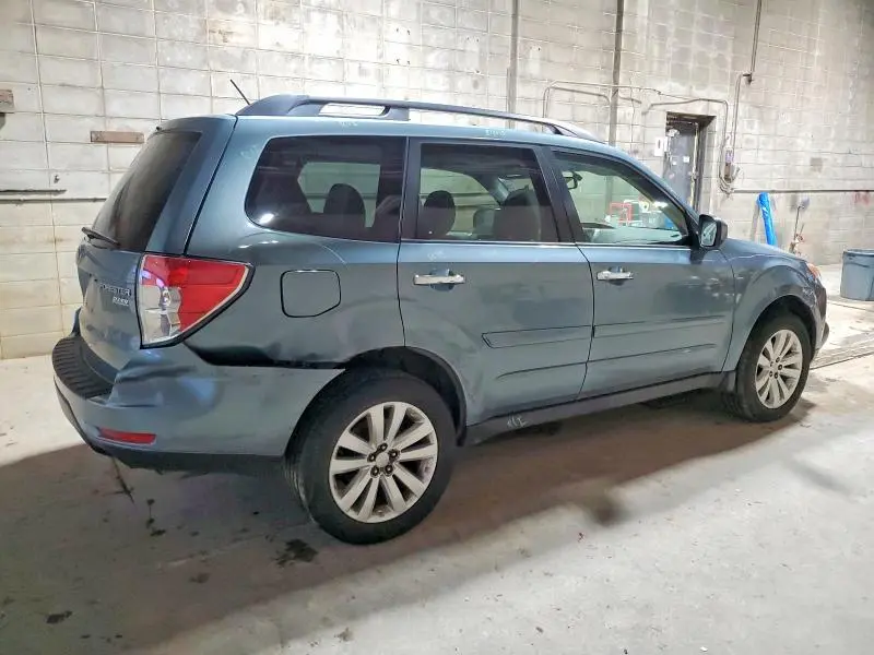 2013 SUBARU FORESTER 2.5X PREMIUM  