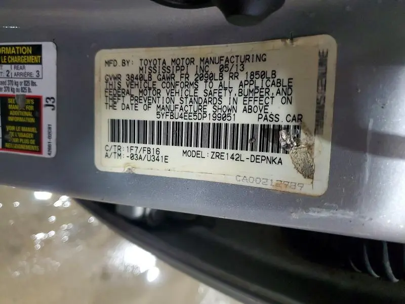 2013 TOYOTA COROLLA LE  