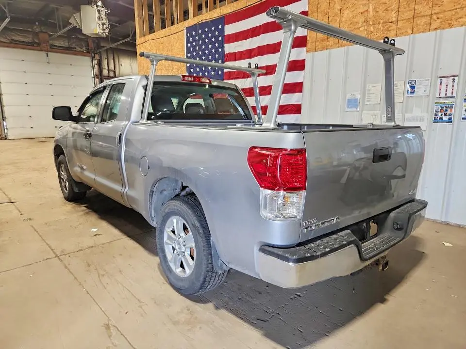 2010 TOYOTA TUNDRA DOUBLE CAB SR5  