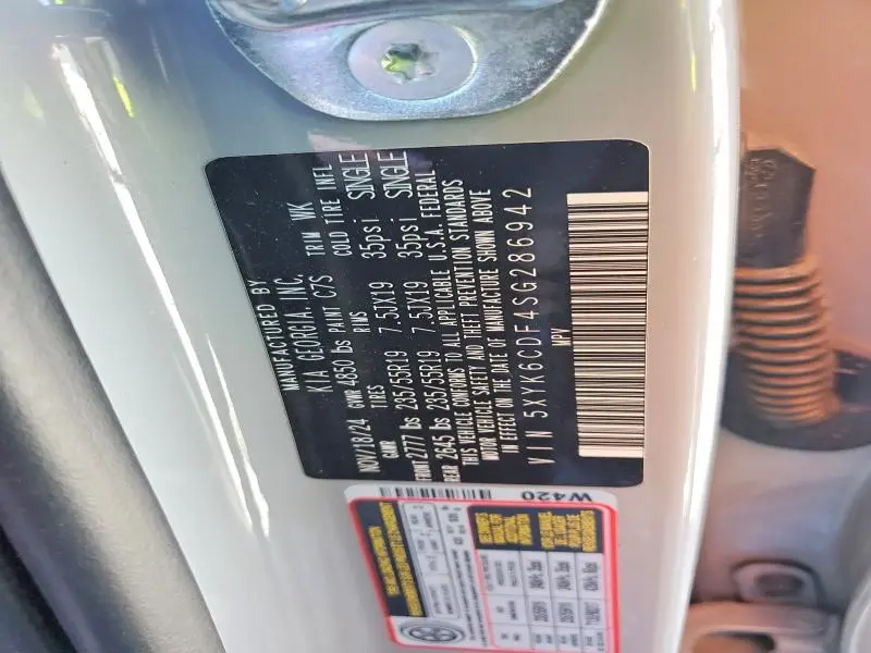 2025 KIA SPORTAGE X-LINE  