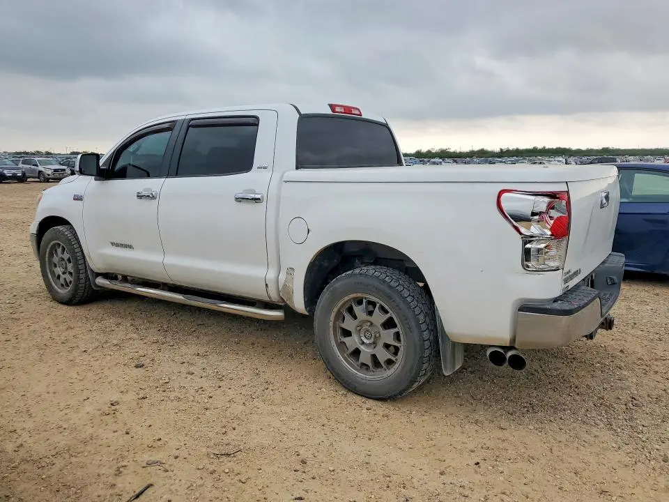 2010 TOYOTA TUNDRA CREWMAX SR5  