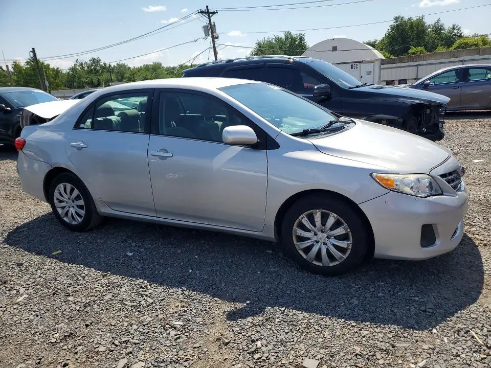 2013 TOYOTA COROLLA LE PLUS/LE PREMIUM  
