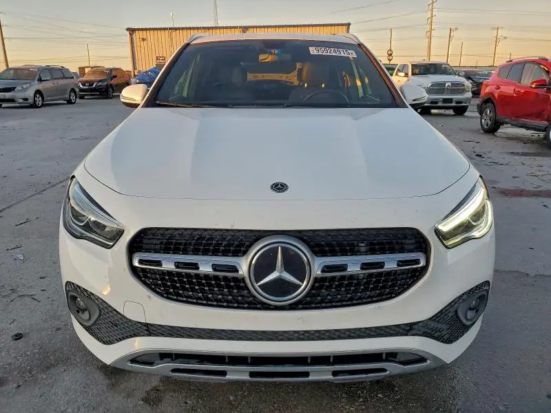 2021 MERCEDES-BENZ GLA 250  