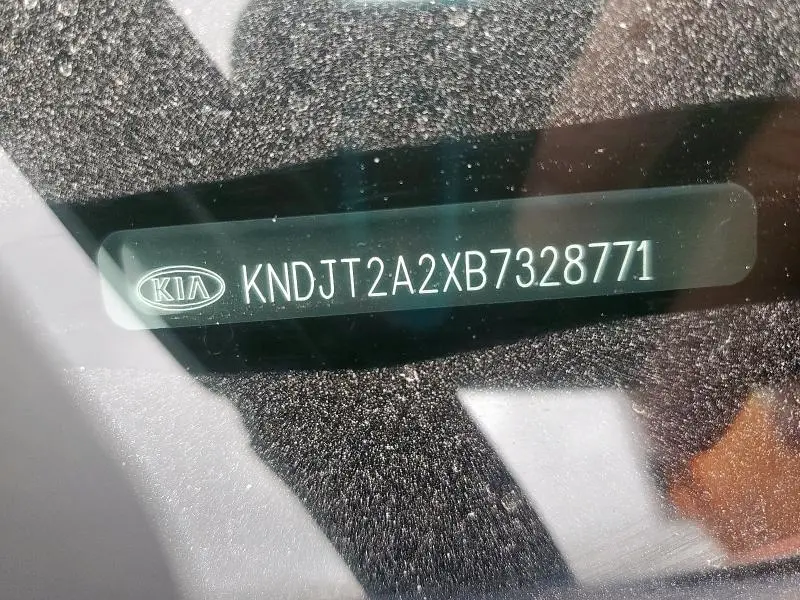 2011 KIA SOUL +  