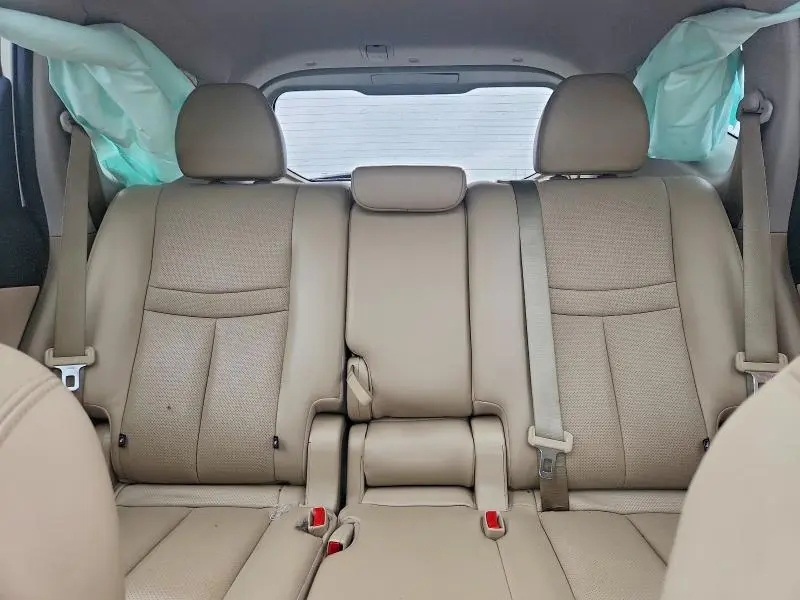 2015 NISSAN ROGUE SL  