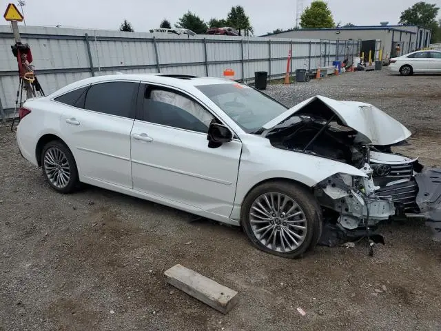2022 TOYOTA AVALON LIMITED  