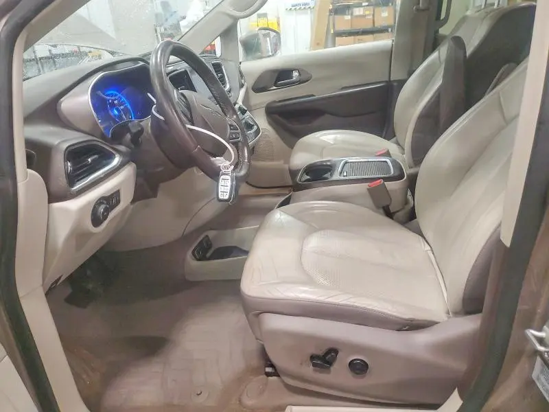 2017 CHRYSLER PACIFICA TOURING L PLUS  