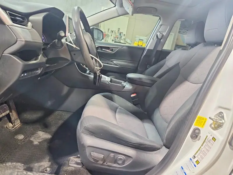 2019 TOYOTA RAV 4   