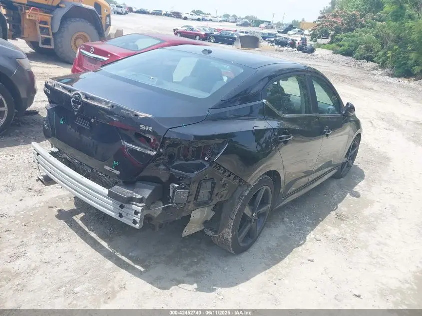 2022 NISSAN SENTRA SR XTRONIC CVT