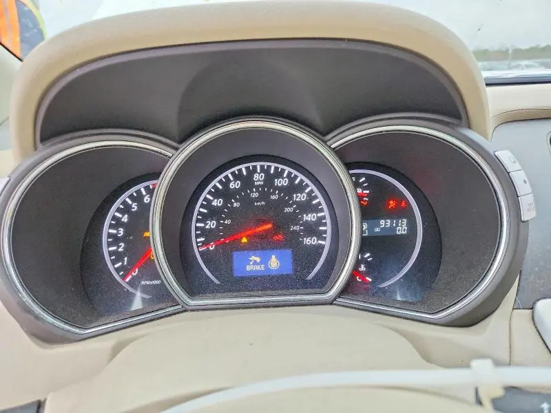 2011 NISSAN MURANO CROSSCABRIOLET  