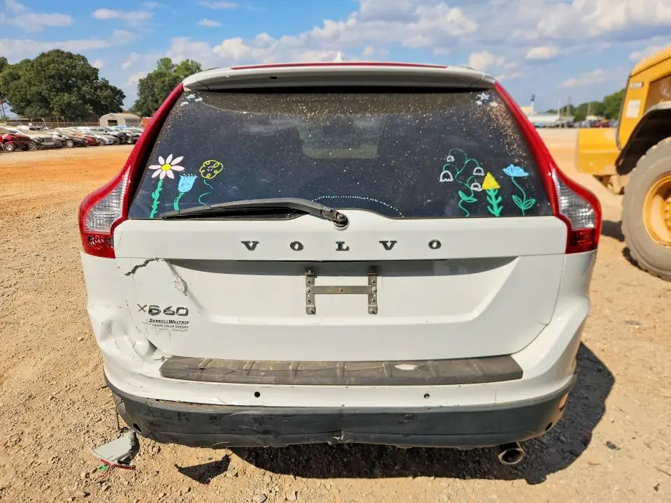 2013 VOLVO XC60 3.2  